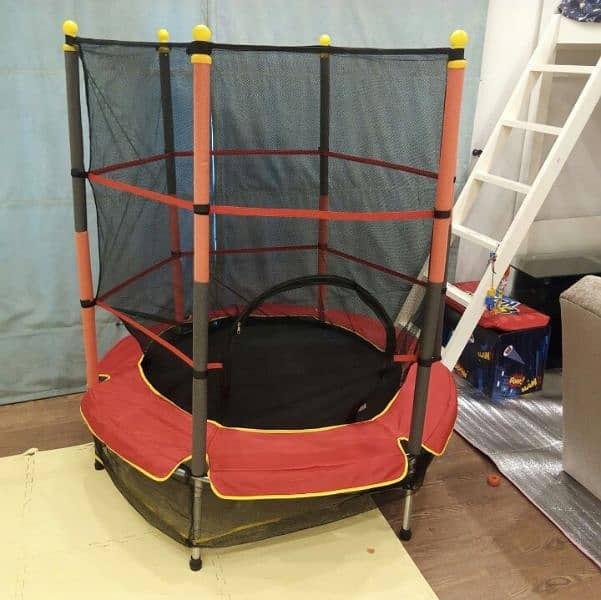 55 inches  kids Trampoline with safty net 0