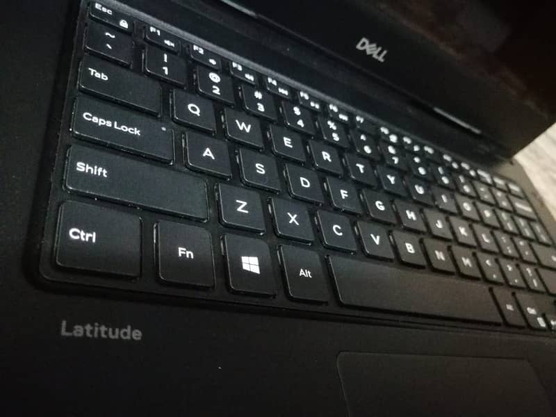 Dell Latitude 3480 Core i5 7th Generation laptop for sale 6