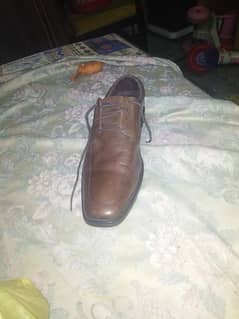 10/10 owsume condition outclass branded shoe 10 nmber he