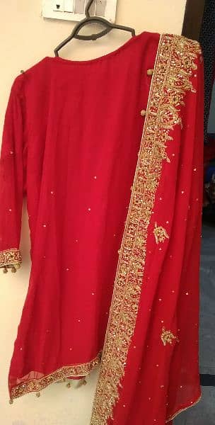 red lehnga in large size 2