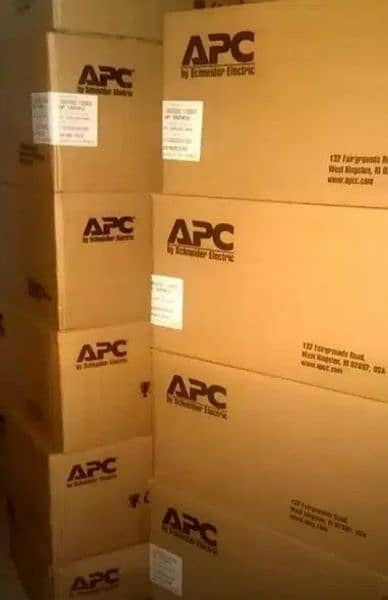 Online APC Smart UPS RT 3000VA 230V SURT3000XLI