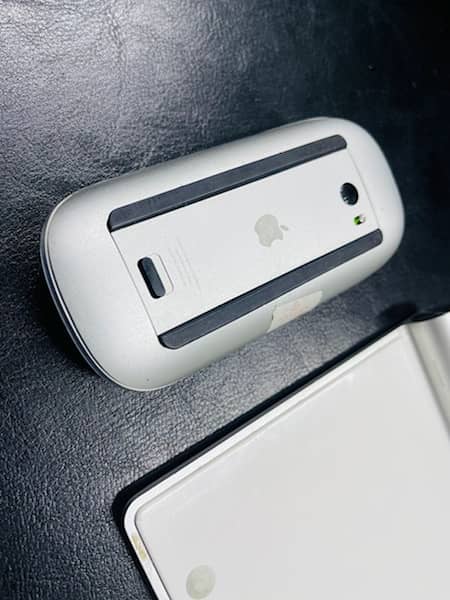 Apple Magic mouse and keyboard Blutooth 4