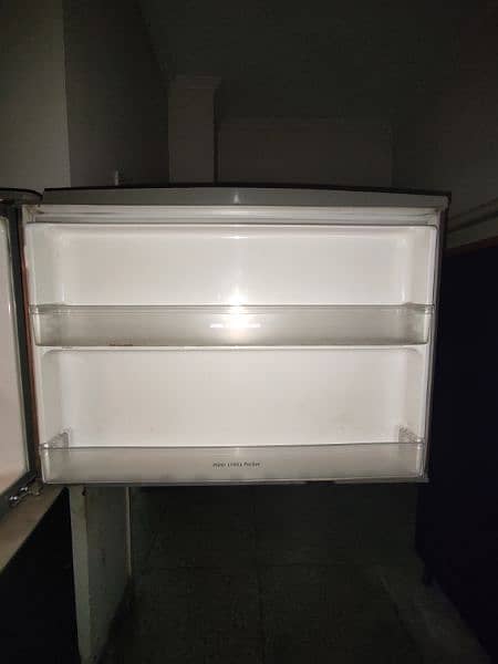 Hitachi japan non farost  full size fridge 4