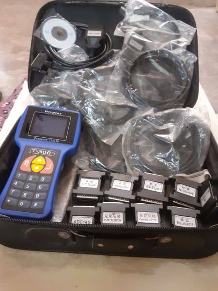 T-300 CAR KEY PROGRAMMER 0