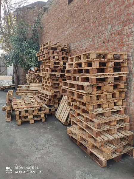 pallets 1