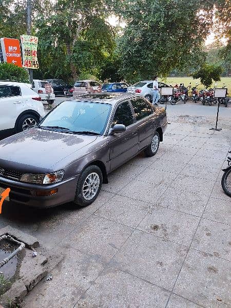 Toyota indus Corolla sunroof edition 4