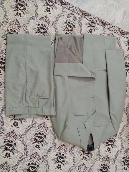 Quality Mens Suit 1