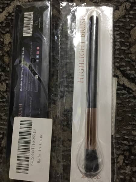 Imported Makup brush 2