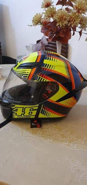 AGV K1 SOLELUNA 2015 1