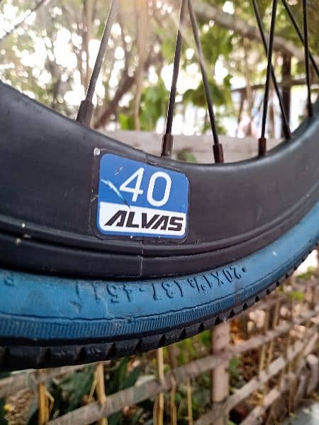 ALVAS HYBIRD Kids CYCLE & RACING 1