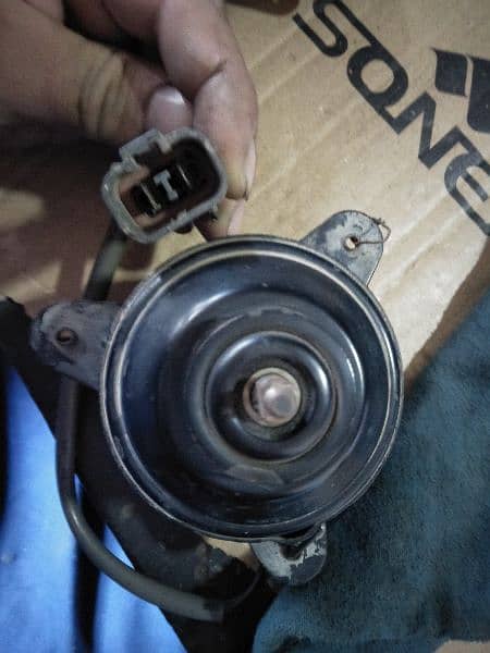 Radiator fan motor 7