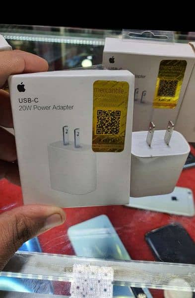 apple original i phone charger / apple accesories with 1 year warranty 0