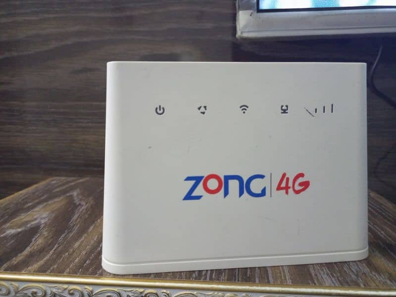 Zong 4G Bolt ultra 4G LTE Sim router wifi router for sale 1