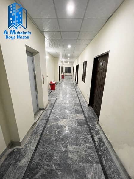 Boys Hostel Johar Town (Al Muhaimin) 0