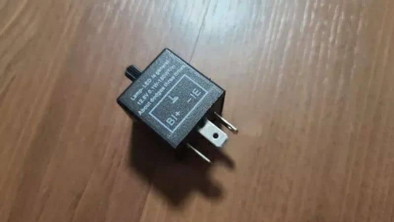 3pins Car Motorcycle LED Flasher Relay 12V Universal Electronic 2