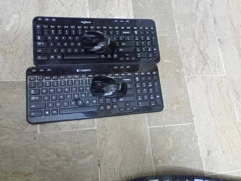 Logitech Wireless keyboard Mouse Package 5