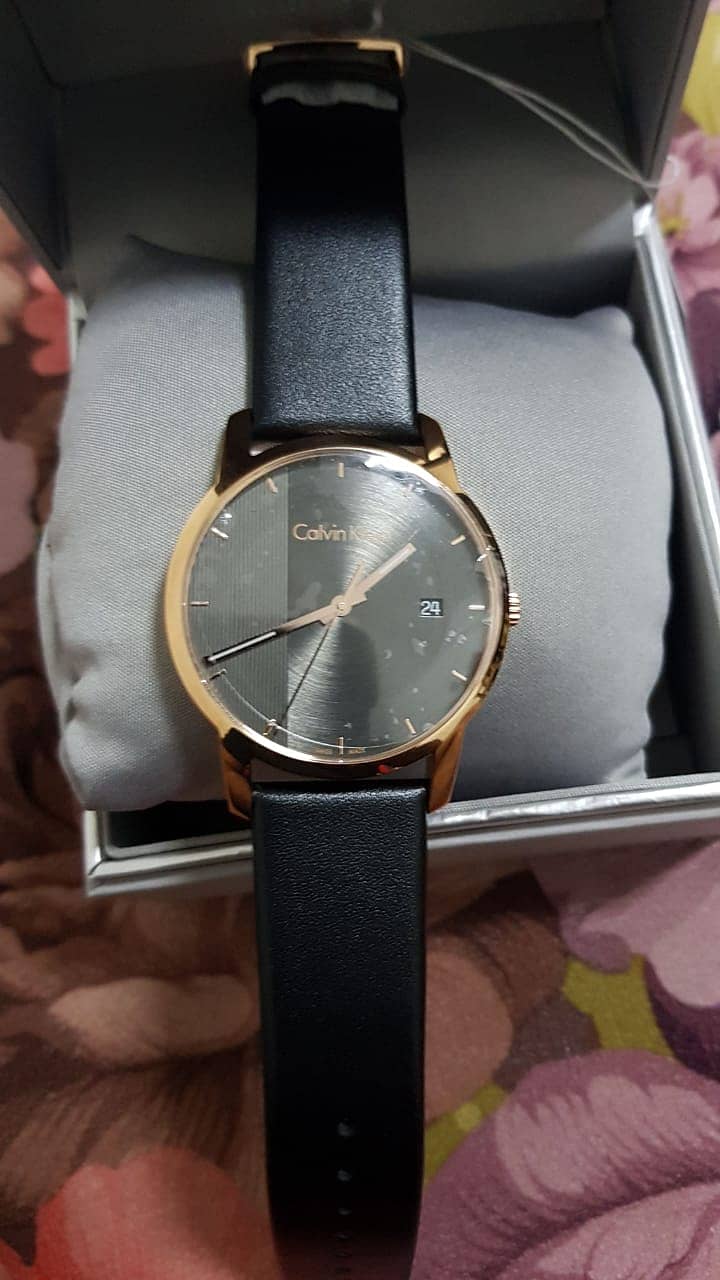 Calvin Klein Men`s Ebony Rose Gold Case Black Leather Watch K2G2G6C3 0