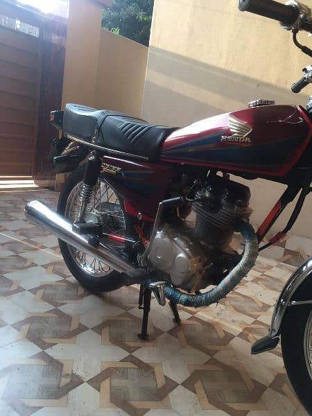 Honda 125 CG motorcycle for sale WhatsApp 0323/17/25/424 - Bikes 