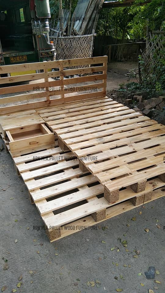 Custom Made Pallet Bed Available On Order 3