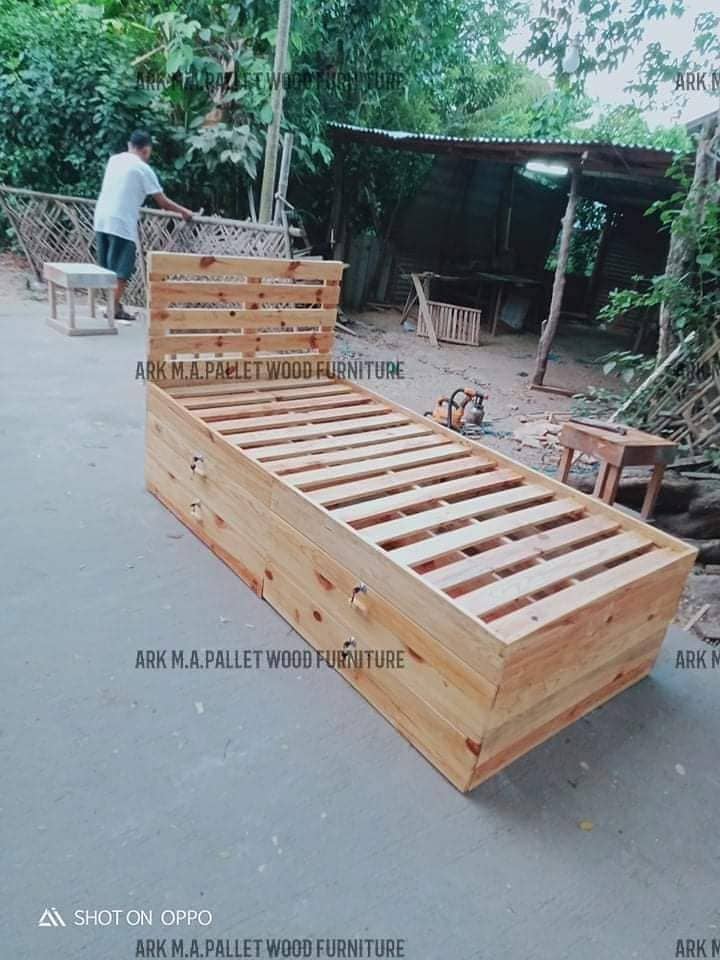 Custom Made Pallet Bed Available On Order 0