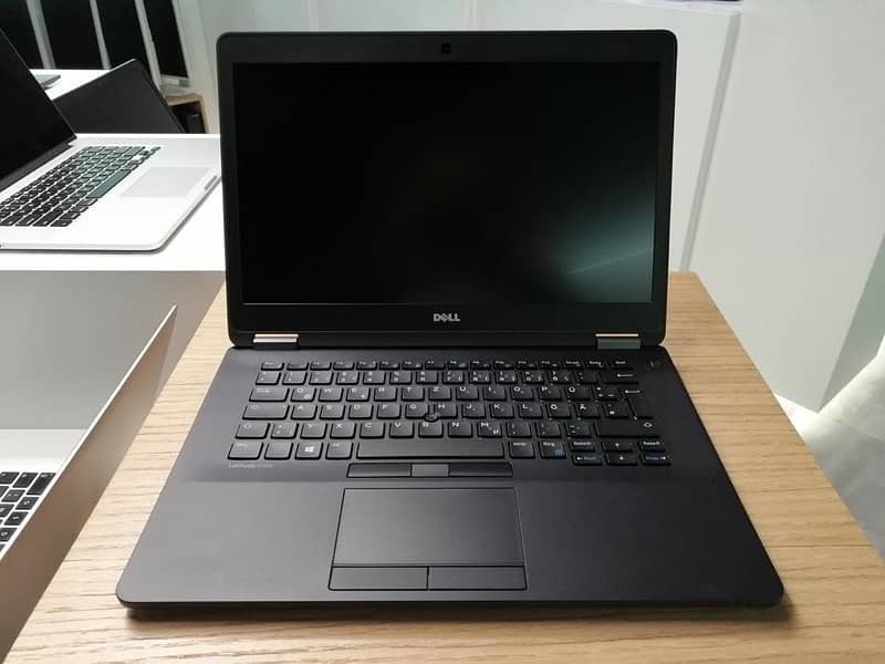 Dell Core i5 8th Gen( E7490) (ULTRA BOOK) BRAND NEW 0