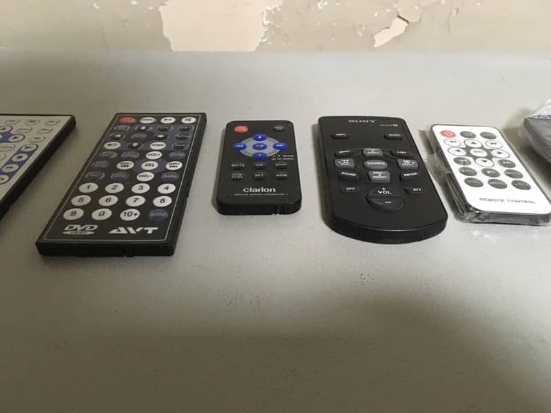 brand new all cars audio video player orignal remote 2