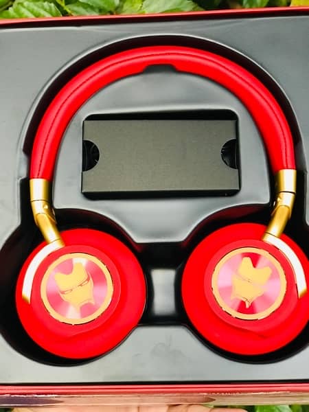New the Avengers 4 Iron Man Wireless bluetooth Headset red stereo 2