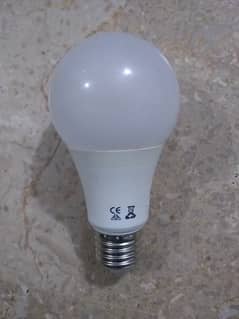 5w 12w 18w & 30w 40w led bulb without waranty. & box