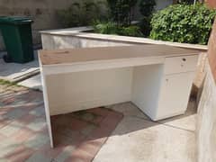 Classic Office Table for Sate PKR16,500/-