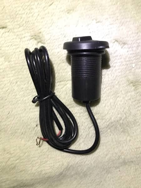 1.2 Meter Black USB CHARGER 5 V,1.5 A WITH ON-OFF SWITCH 2