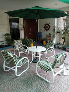Garden lawn chairs
