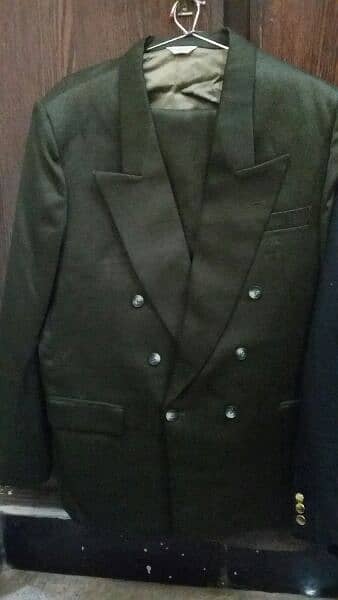 Pent Coat 2 piece suit each for 6000/- 10