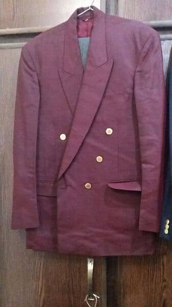 Pent Coat 2 piece suit each for 6000/- 12