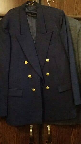 Pent Coat 2 piece suit each for 6000/- 14