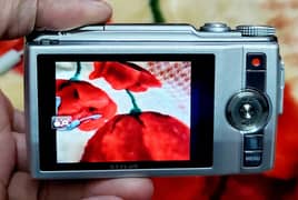 Olymus touch screen camera