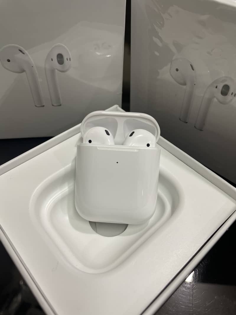 Airpods Pro &  Airpods 2  and airpods Black For details call or visit 1