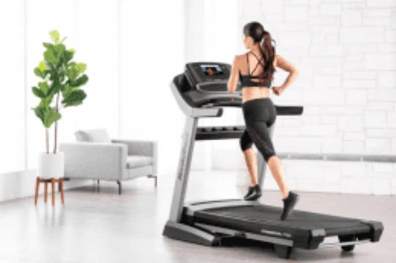 NordicTrack Semi Commercial Treadmill Fitness machine 2