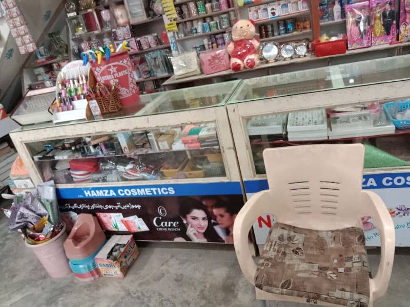 Cosmetics & gift shops business for sale 2 Shop rent out main bazaar 5