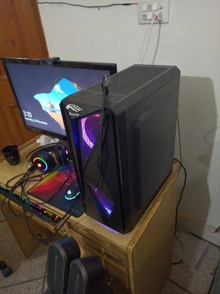 AMD RYZEN 5 2600  gaming pc 6