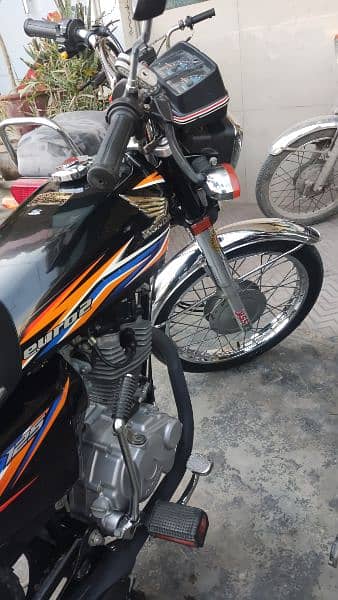 Honda CG125 - 2018 Balck Color -First Owner One Hand Used - Registered 15