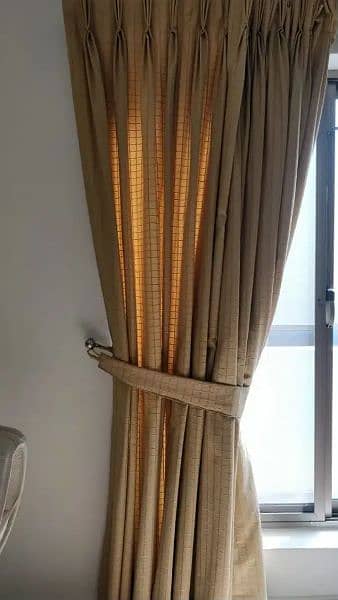 Curtains and blinds with lining 1