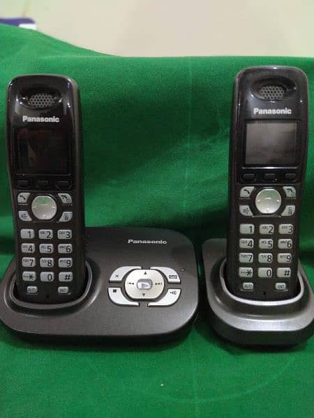 Twin Cordless phone by panasonic (used) 0