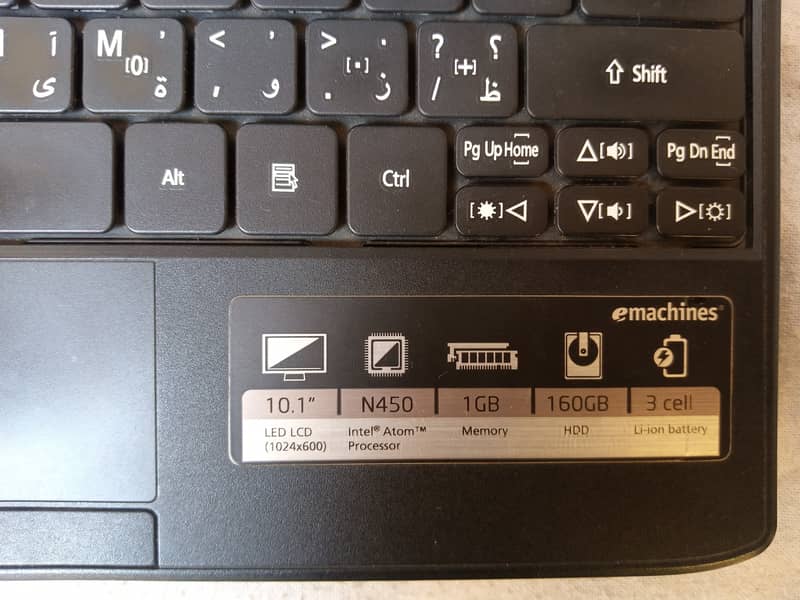 Acer Emachine em350 Laptop - Atom N450 - 1 GB Ram - 160 GB Rom 7
