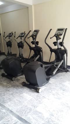 (JTLh) USA Treadmills, Ellipticals