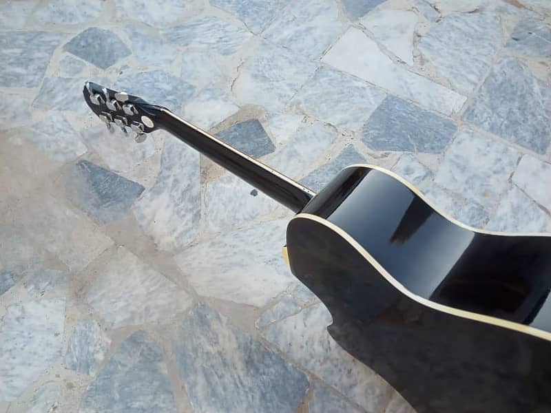 Guitar Black Color 40 size 13
