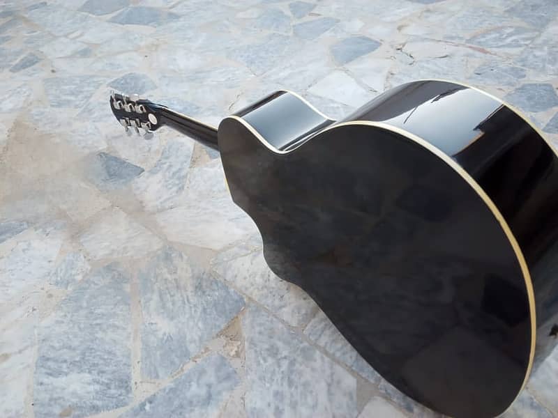 Guitar Black Color 40 size 14