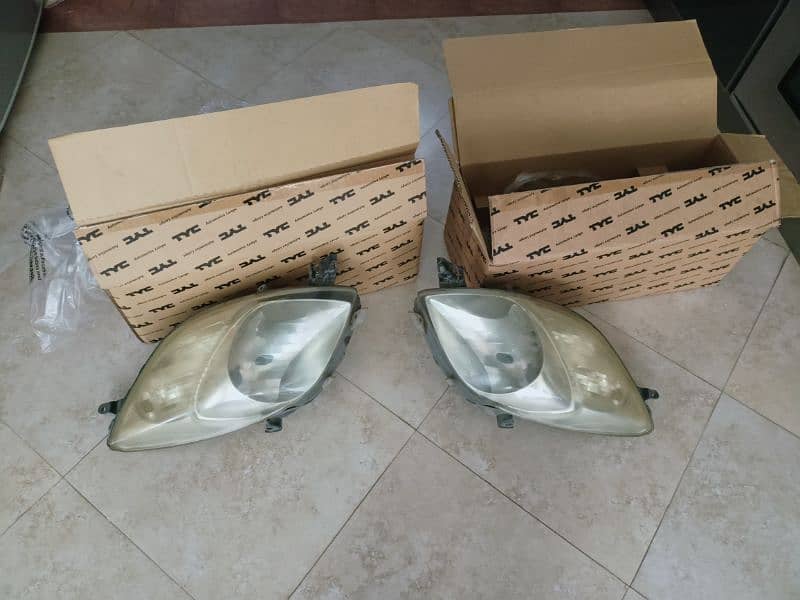 Toyota Vitz Head Lights 6