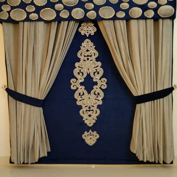 Fancy blinds & curtains available 10