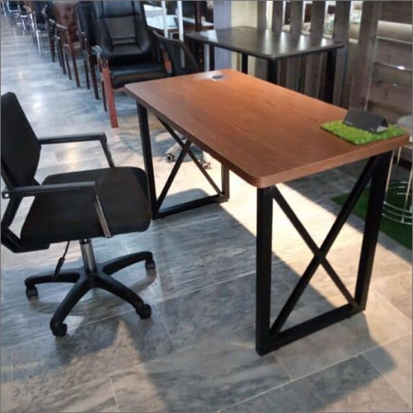 Imported office chairs study gaming table furniture 4