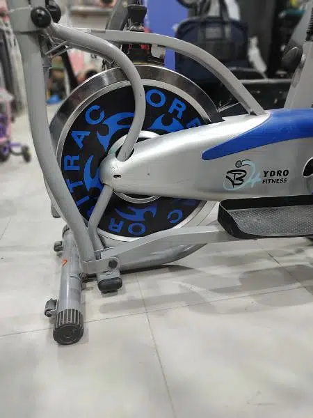 Metal Wheel Elliptical cycle exercise cycle cardio cycle cycling — photo 4